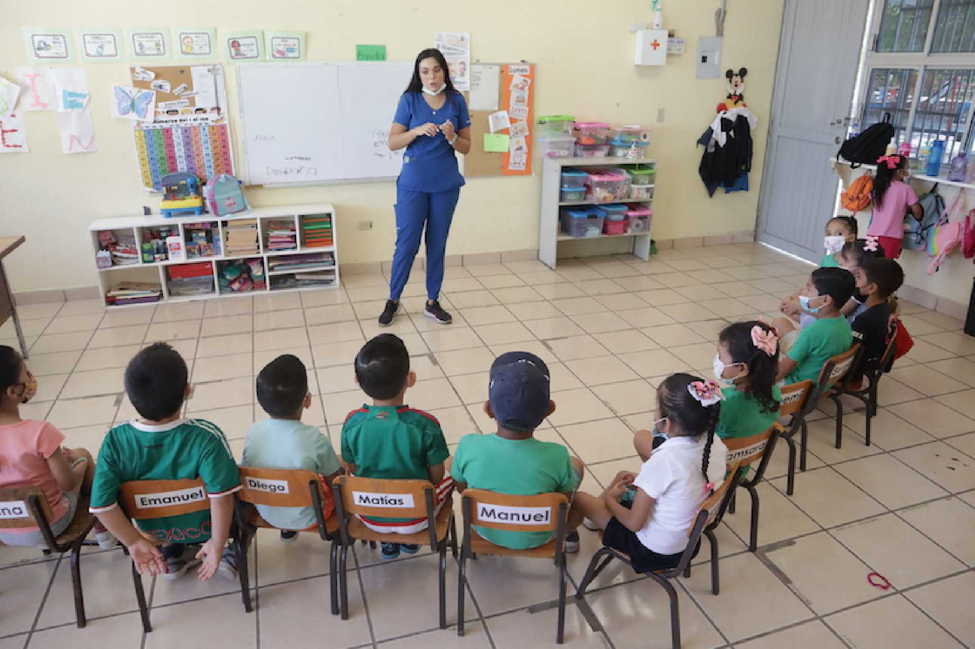 SALUD ESTATAL LLEVA PLÁTICAS DE HIGIENE BUCAL A ESCUELAS DE NIVEL BÁSICO