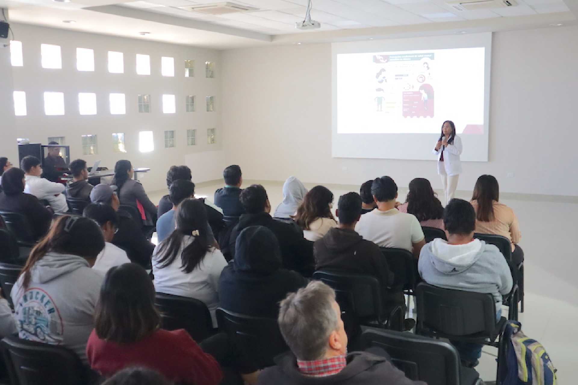 SENSIBILIZA SALUD ESTATAL A UNIVERSITARIOS SOBRE SIGNO Y SINTOMAS DE LA DEPRESIÓN