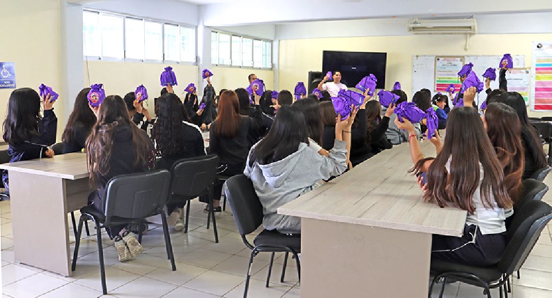 SE APLICA EN BCS LA ESTRATEGIA NACIONAL POR UNA MENSTRUACIÓN DIGNA PARA ADOLESCENTES