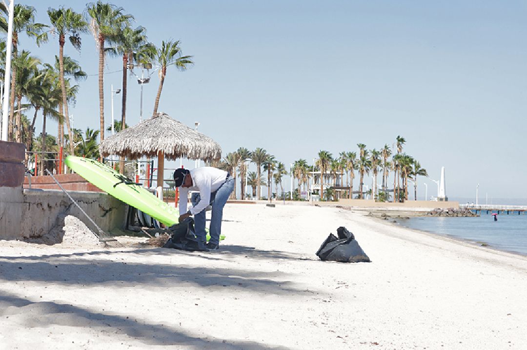 MEDIANTE JORNADA DE LIMPIEZA DE PLAYAS INICIA COEPRIS LA SEMANA NACIONAL CONTRA RIESGOS SANITARIOS