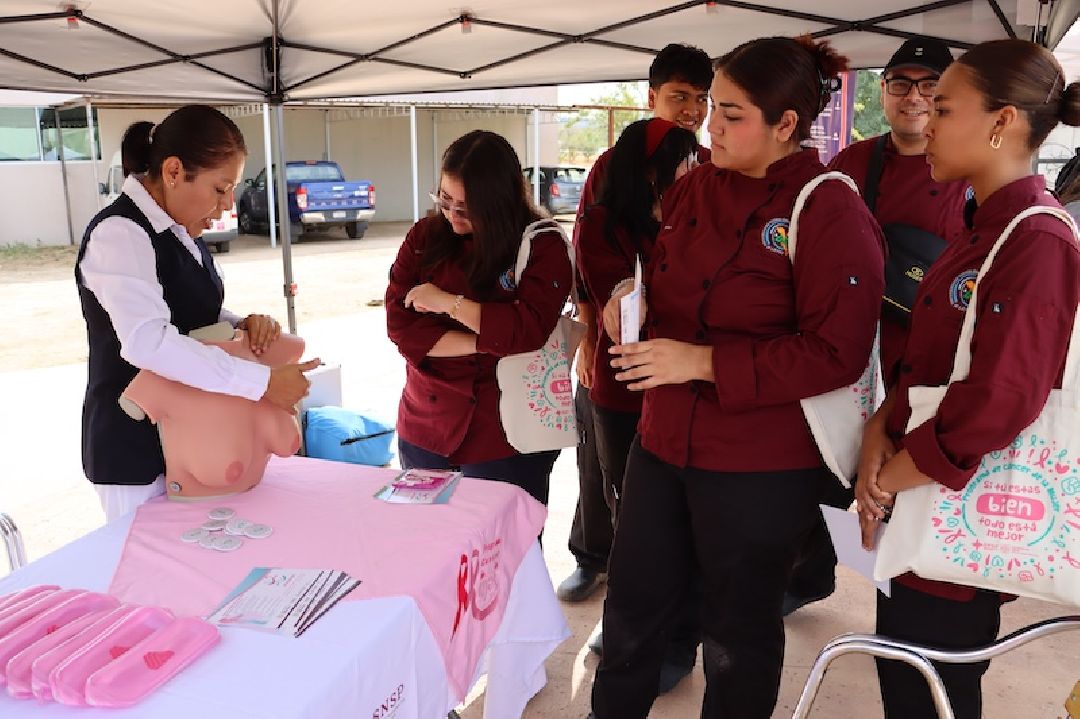 SENSIBILIZA SALUD ESTATAL A UNIVERSITARIAS SOBRE LA DETECCIÓN TEMPRANA DE CÁNCER
