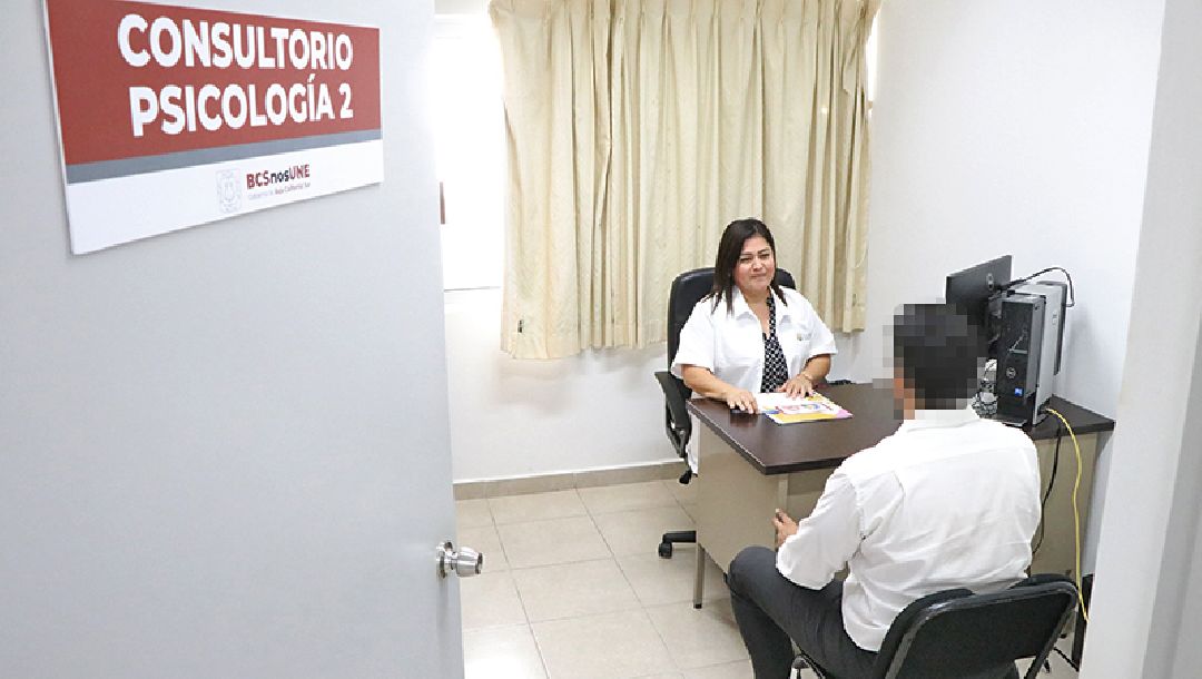 LLAMA SALUD ESTATAL A SOLICITAR APOYO PROFESIONAL ANTE LA PERSISTENCIA DE EMOCIONES COMPLEJAS