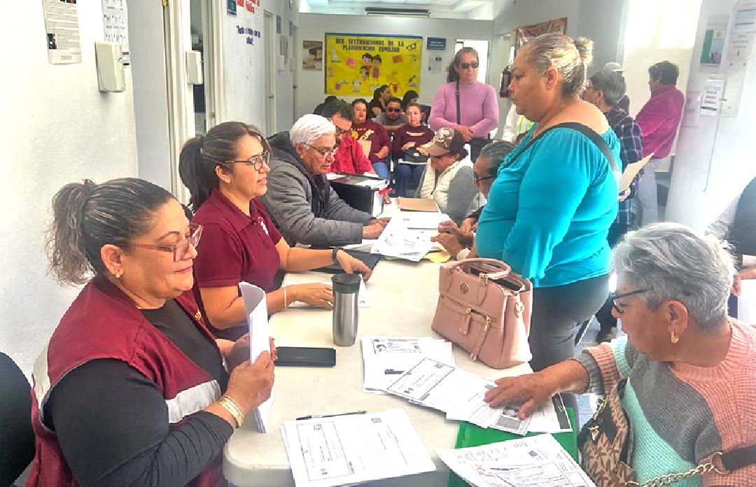 ACERCÓ BENEFICENCIA PÚBLICA SUS PROGRAMAS DE APOYO A LA SALUD ENTRE CIUDADANÍA DE MULEGÉ