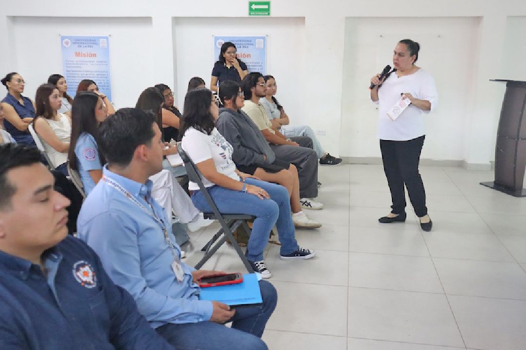 SENSIBILIZAN SALUD ESTATAL A UNIVERSITARIOS SOBRE MEDIDAS PARA PRESERVAR EL BIENESTAR RENAL