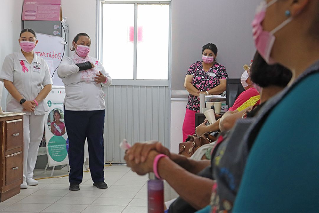 PROMUEVE SALUD ESTATAL AUTOEXPLORACIÓN DE MAMAS ENTRE SUDCALIFORNIANAS