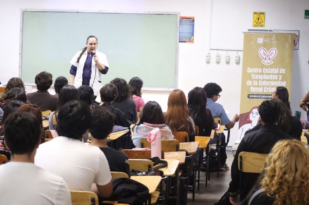 SENSIBILIZA SALUD ESTATAL A UNIVERSITARIOS DE LA UABCS SOBRE DONACIÓN VOLUNTARIA DE ÓRGANOS