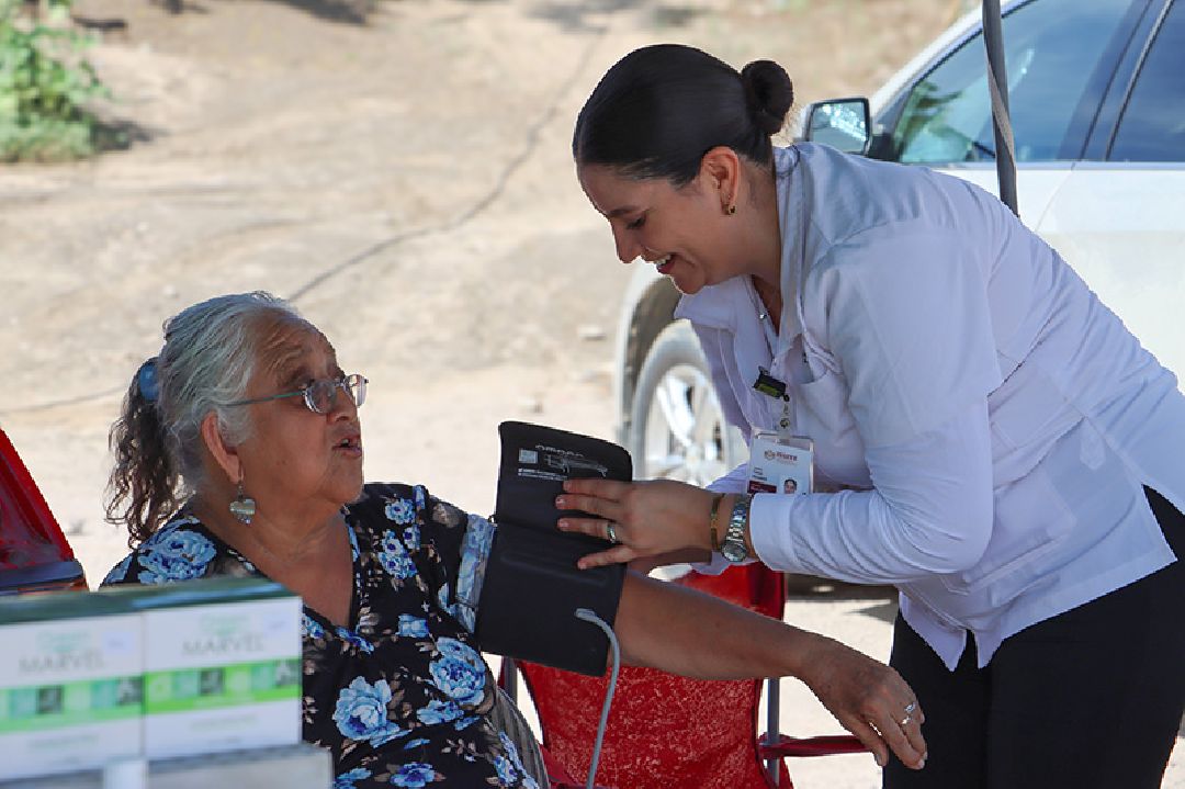 REALIZÓ SALUD JORNADA INFORMATIVA PARA PREVENCIÓN DE ENFERMEDADES CRÓNICAS EN TIANGUIS